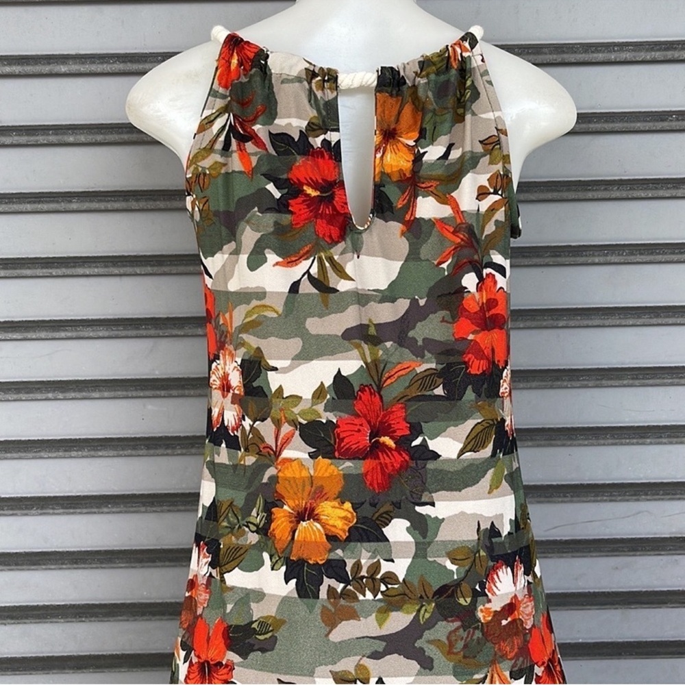 Love Floral Cami Maxi Dress in Olive, Red and Orange Size M - Picture 5 of 9